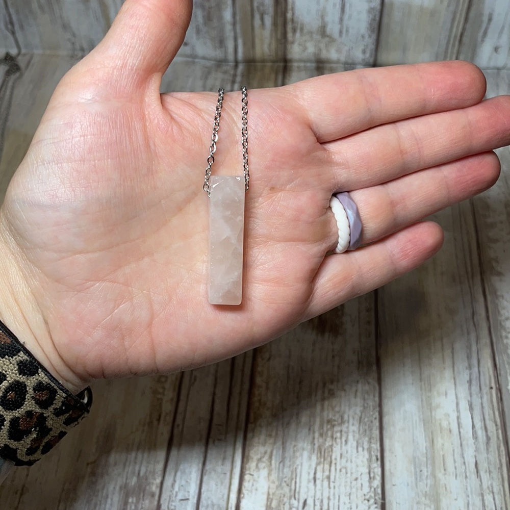 Rose 🌹 Quartz Necklace Crystal Healing Love ❤️